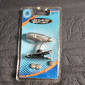 LED Clip-On Spot Light – Rotates 260°